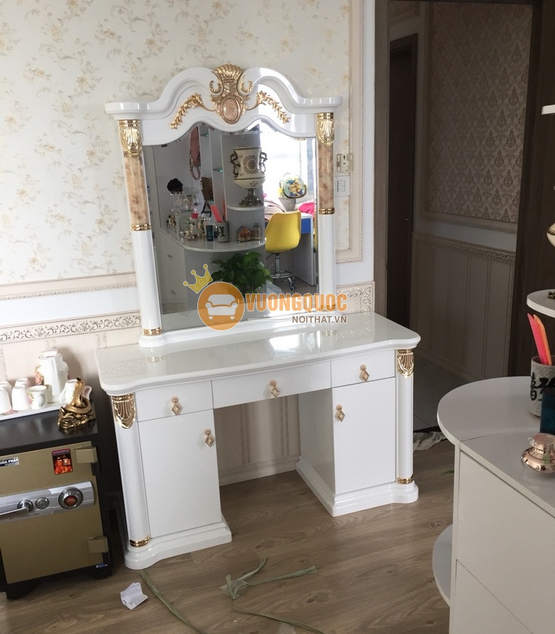 Friday 13th - Ưu đãi quên lợi nhuận tại showroom Vương Quốc Nội Thất